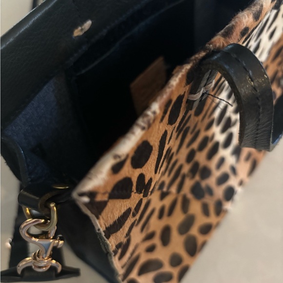 Clare V. leopard crossbody bag - Picture 2 of 7